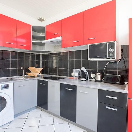 Ideally Placed To Visit Toulon + Bright Flat - Idealement Place Pour Visiter Toulon + Lumineux Экстерьер фото
